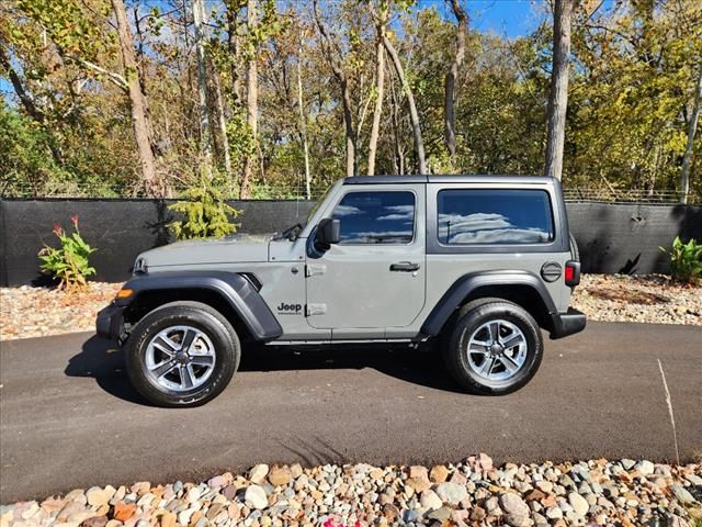 2022 Jeep Wrangler Sport