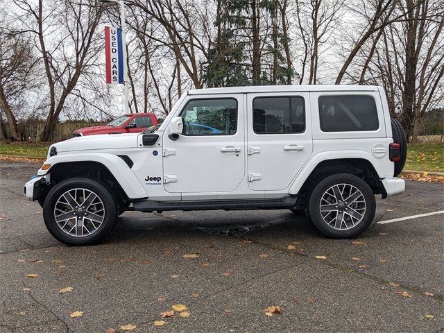 2022 Jeep Wrangler 4xe Unlimited Sahara High Altitude