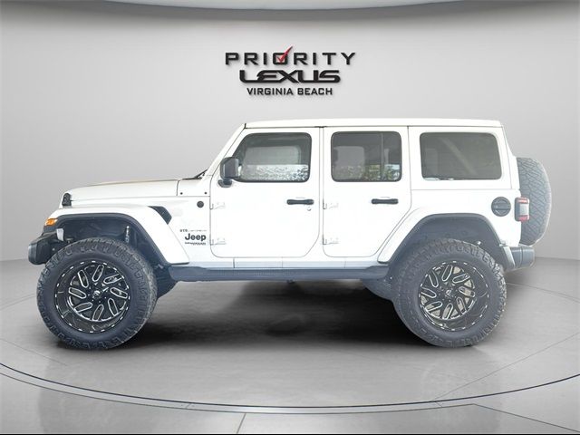 2022 Jeep Wrangler Unlimited Sahara Altitude