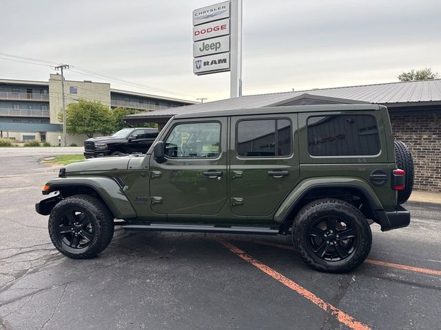 2022 Jeep Wrangler Unlimited Sahara Altitude