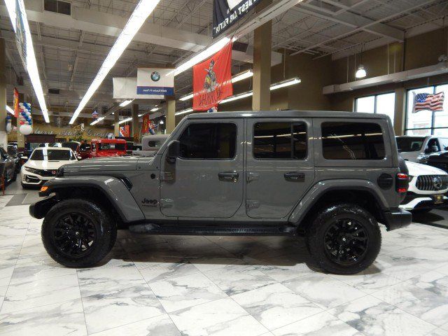 2022 Jeep Wrangler Unlimited Sahara Altitude