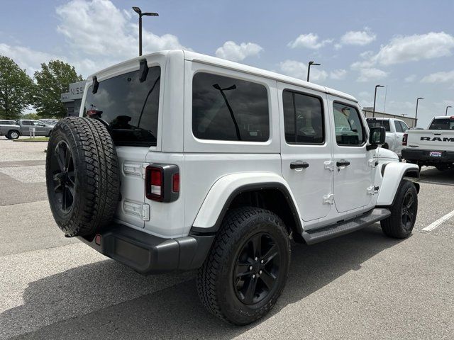 2022 Jeep Wrangler Unlimited Sahara Altitude