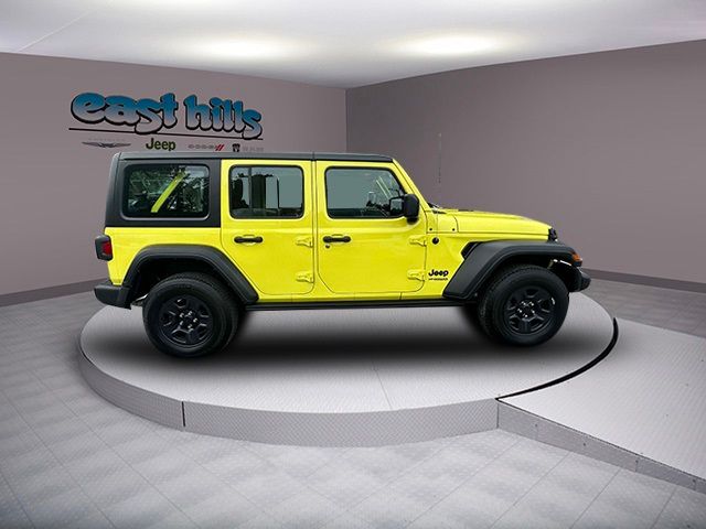 2022 Jeep Wrangler Unlimited Sport