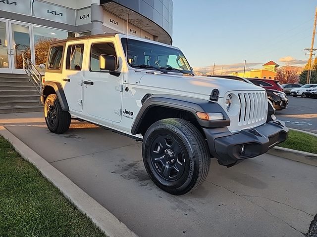 2022 Jeep Wrangler Unlimited Sport