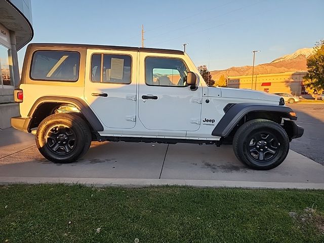 2022 Jeep Wrangler Unlimited Sport