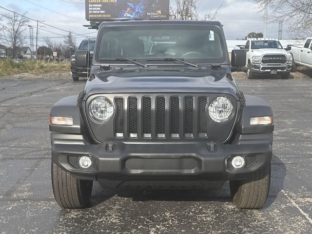 2022 Jeep Wrangler Unlimited Sport