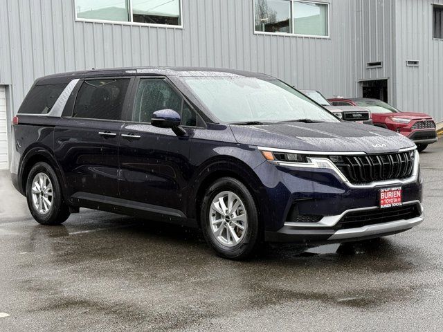2022 Kia Carnival LXS