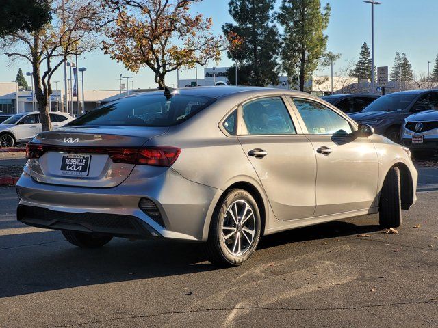 2022 Kia Forte LXS