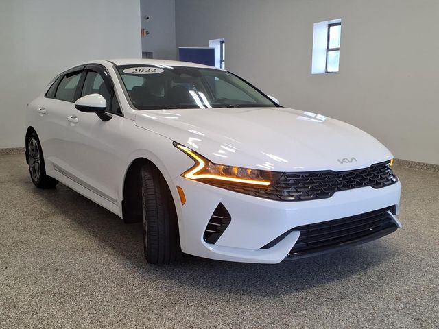 2022 Kia K5 LXS