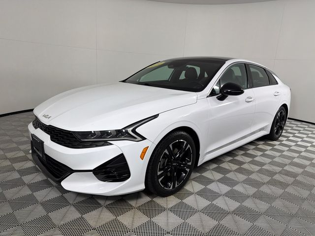 2022 Kia K5 GT-Line