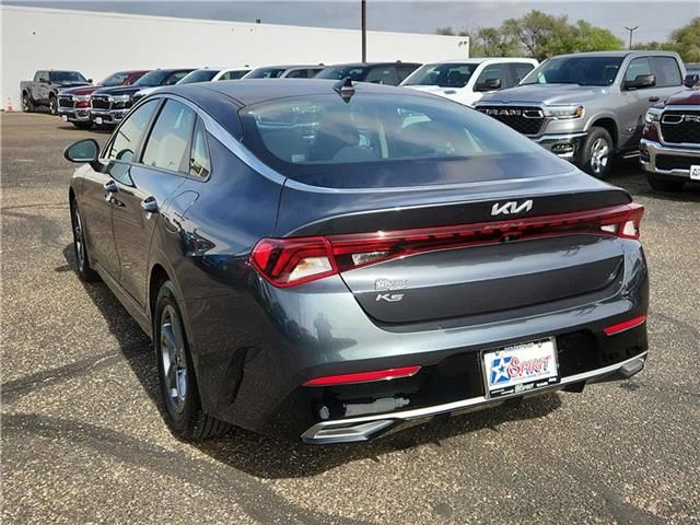 2022 Kia K5 LXS