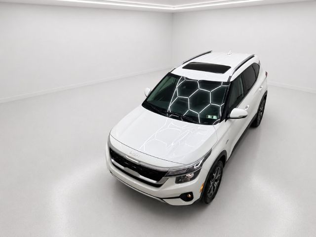 2022 Kia Seltos EX