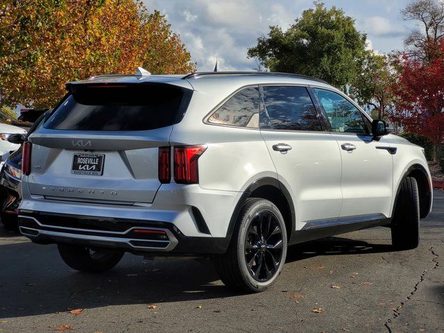 2022 Kia Sorento SX