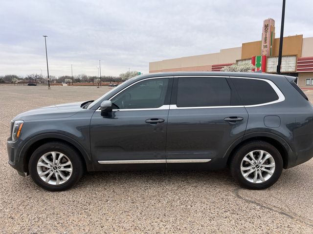 2022 Kia Telluride LX