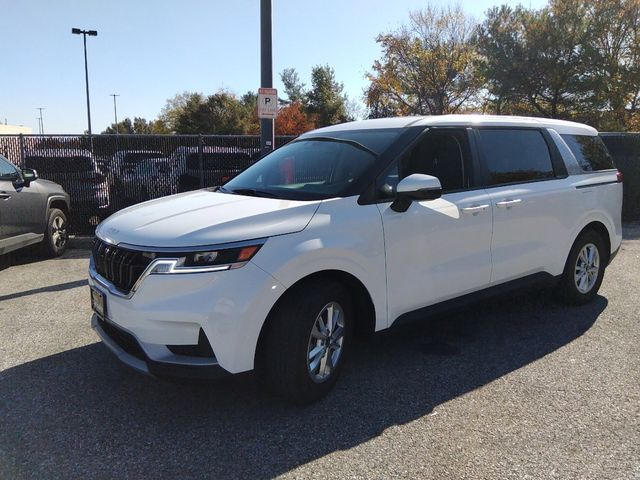 2022 Kia Carnival LX