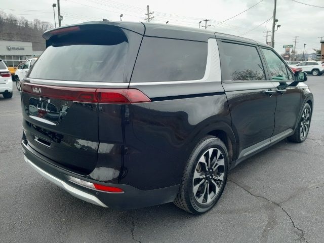 2022 Kia Carnival EX