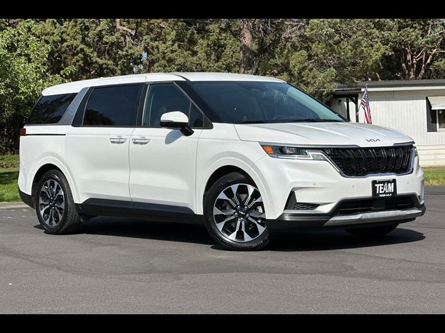 2022 Kia Carnival EX