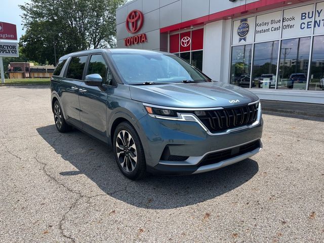 2022 Kia Carnival EX