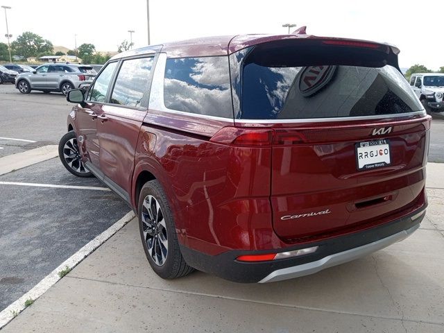 2022 Kia Carnival EX