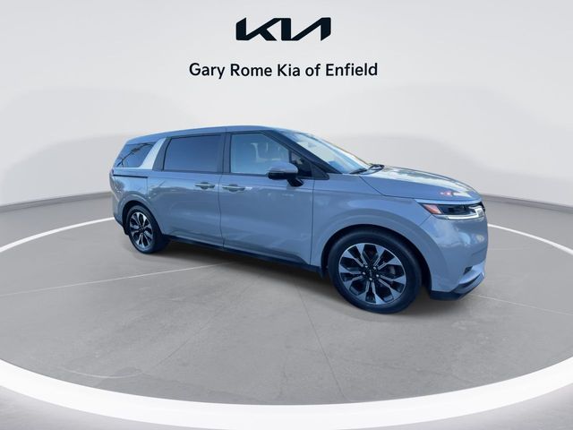 2022 Kia Carnival EX