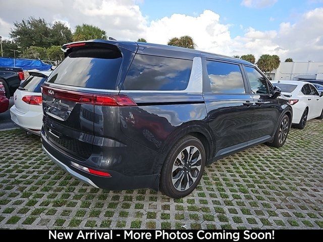 2022 Kia Carnival EX