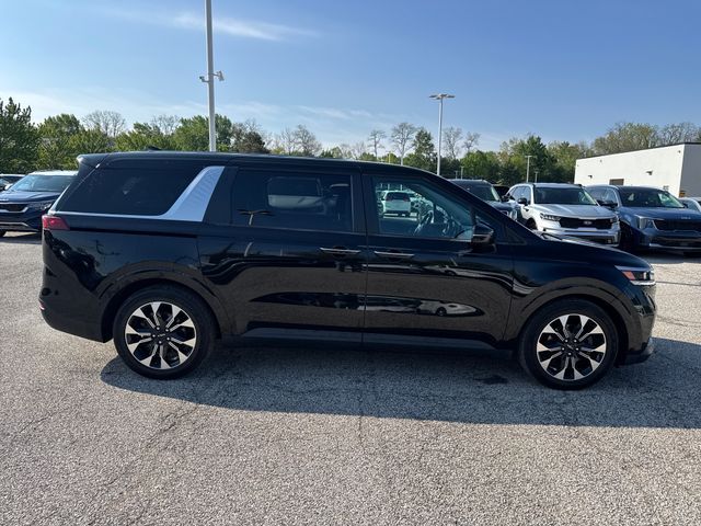 2022 Kia Carnival EX