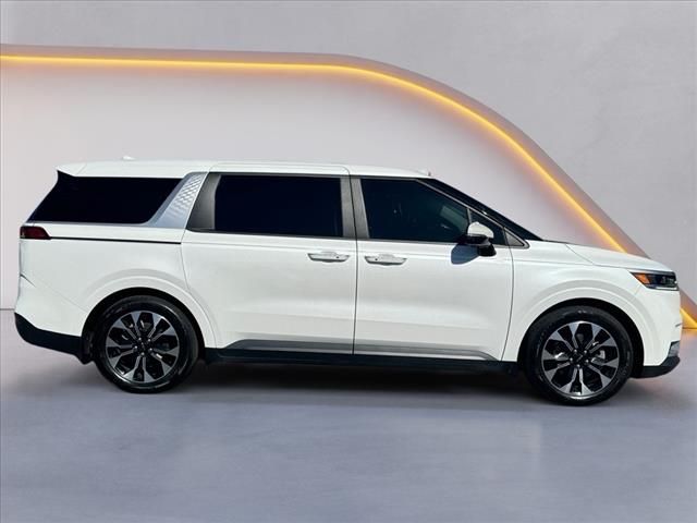 2022 Kia Carnival EX