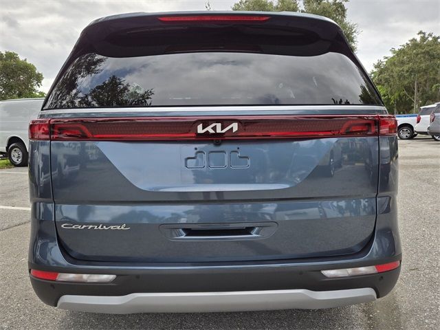 2022 Kia Carnival EX