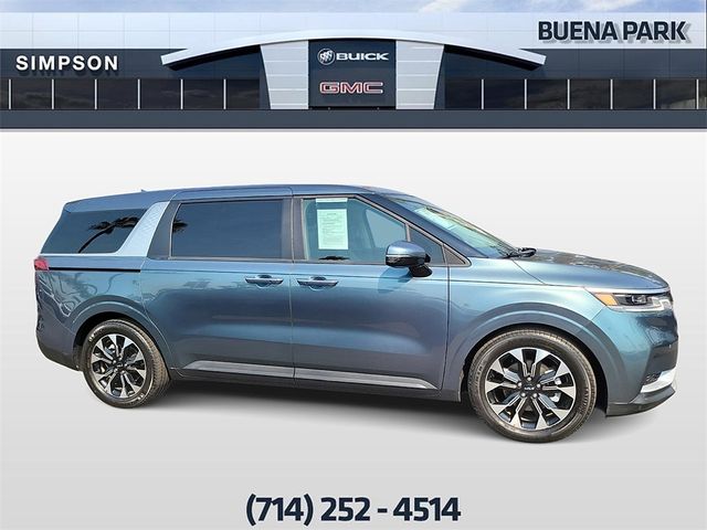 2022 Kia Carnival EX