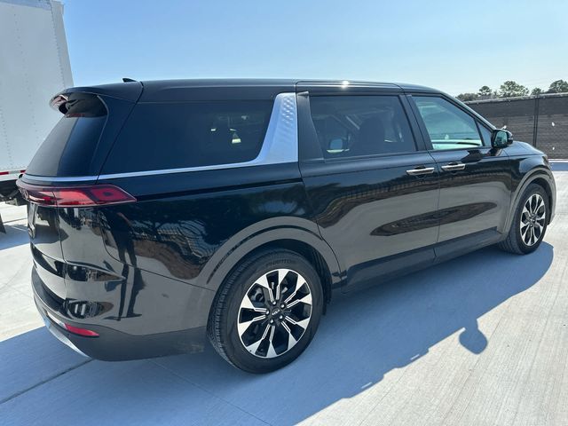 2022 Kia Carnival EX