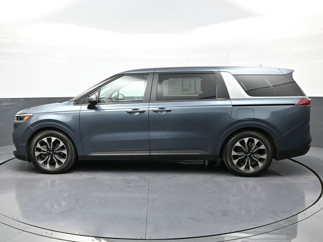 2022 Kia Carnival EX