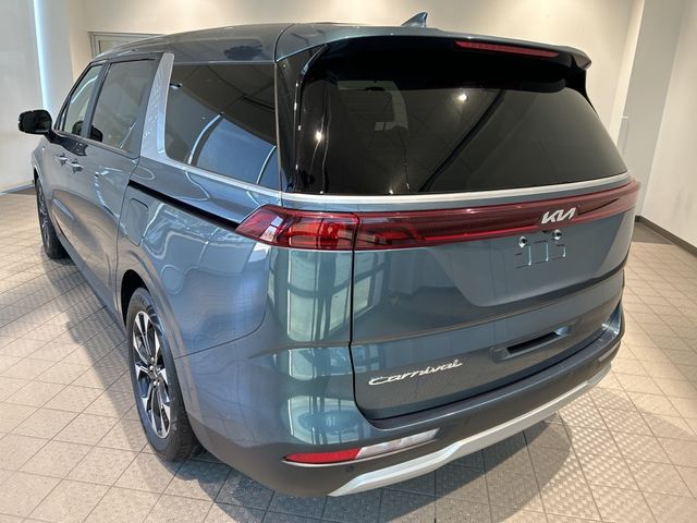 2022 Kia Carnival EX