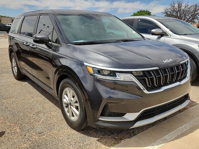 2022 Kia Carnival LX