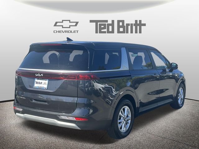 2022 Kia Carnival LX