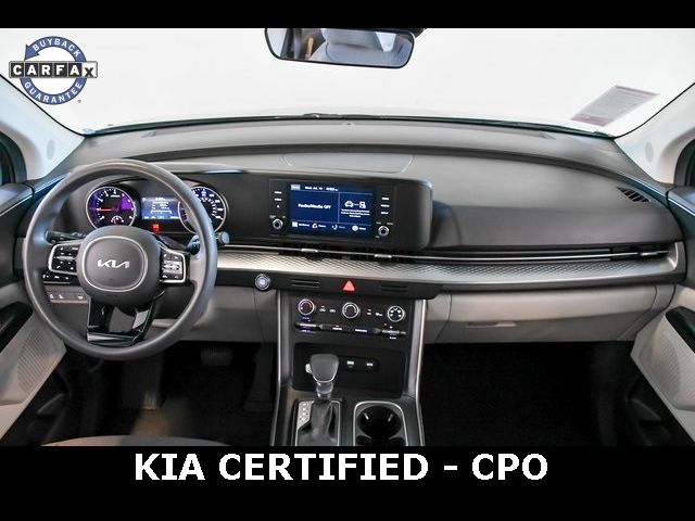 2022 Kia Carnival LX