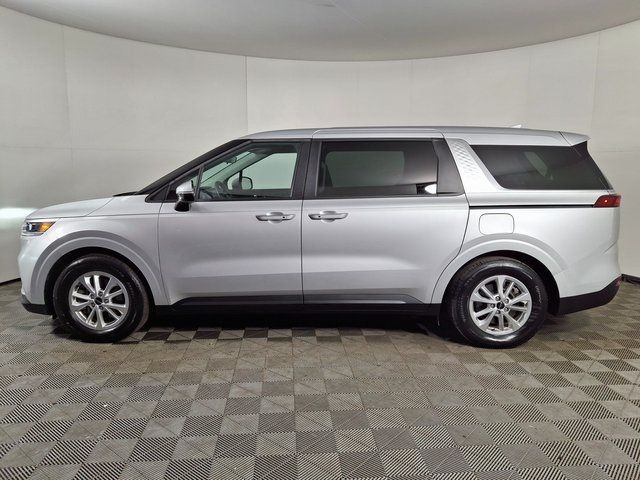 2022 Kia Carnival LX