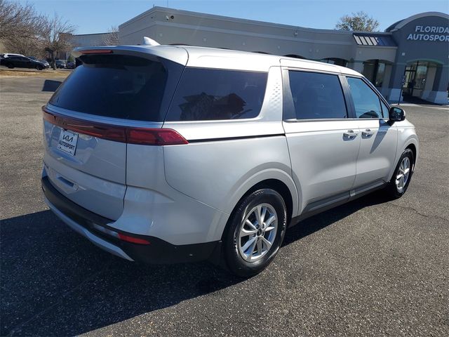 2022 Kia Carnival LX