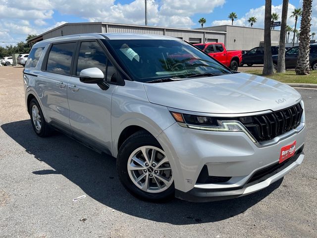 2022 Kia Carnival LX