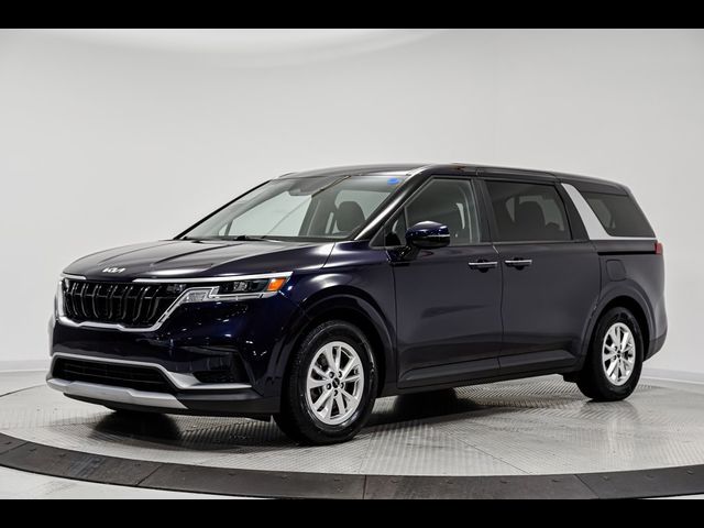 2022 Kia Carnival LX