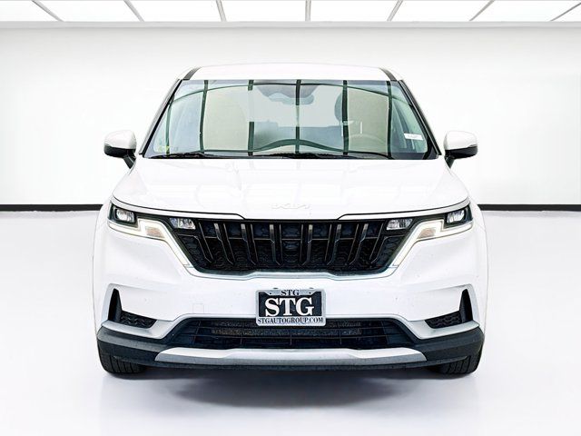 2022 Kia Carnival LX