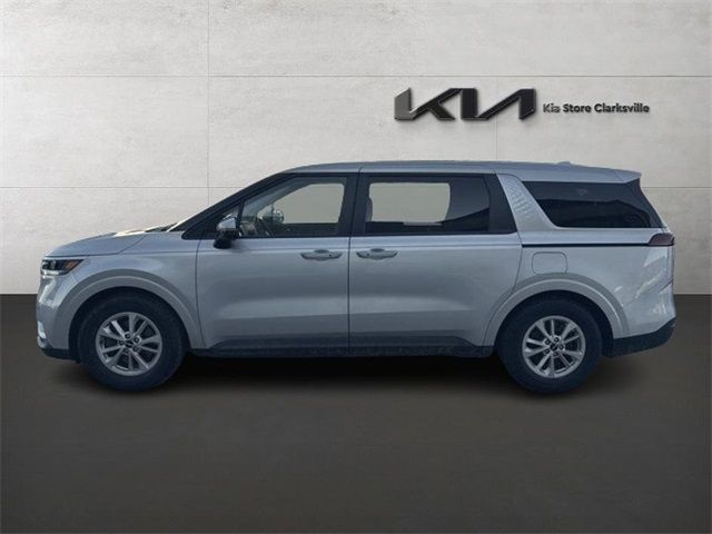 2022 Kia Carnival LX