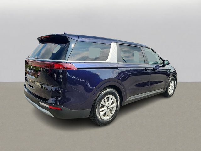 2022 Kia Carnival LX