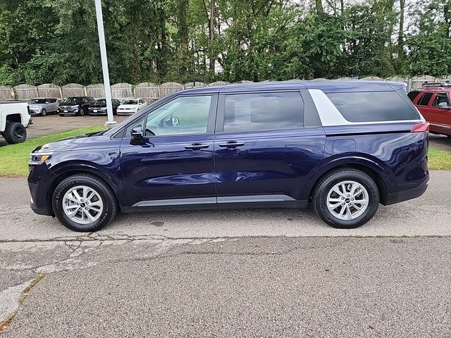 2022 Kia Carnival LX