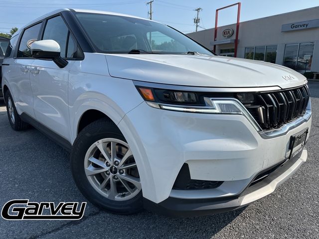 2022 Kia Carnival LX