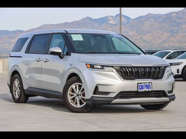 2022 Kia Carnival LX