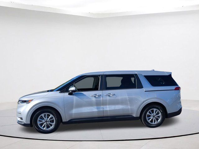 2022 Kia Carnival LX