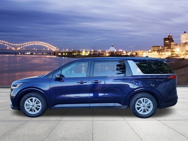 2022 Kia Carnival LX