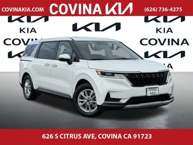 2022 Kia Carnival LX