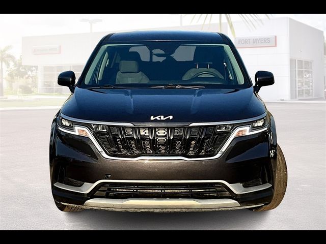 2022 Kia Carnival LX