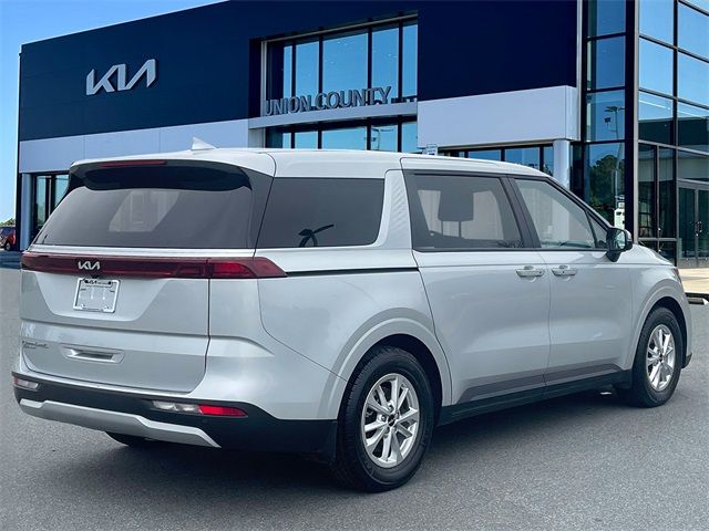 2022 Kia Carnival LXS